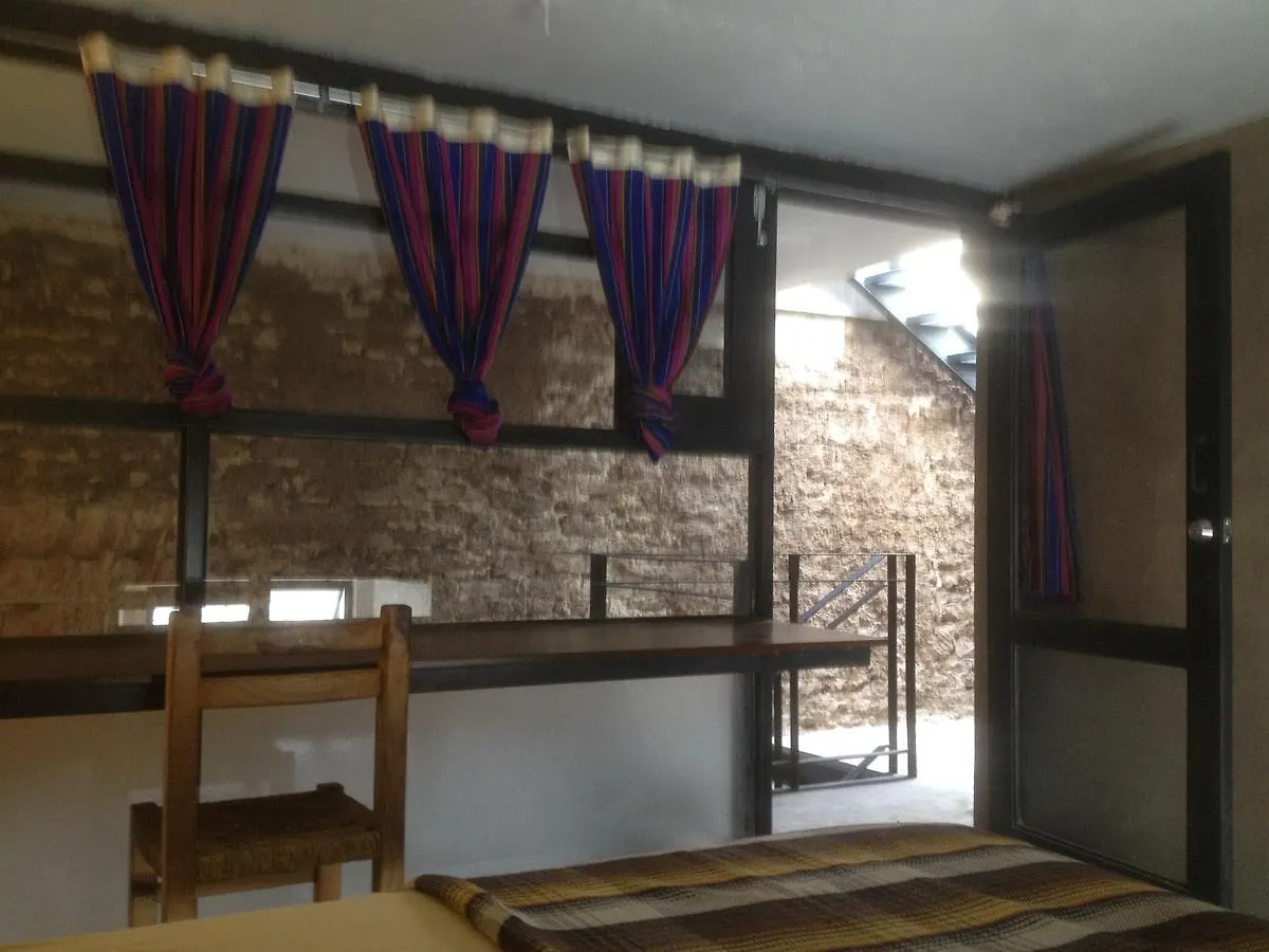 فندق غوادالاجارافي  Casa Guadalupe Gdl المكسيك